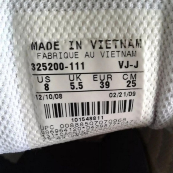 Nike Shox Running Shoe 325200-111 Women Size US 8 sneakers R4 - Picture 5 of 6